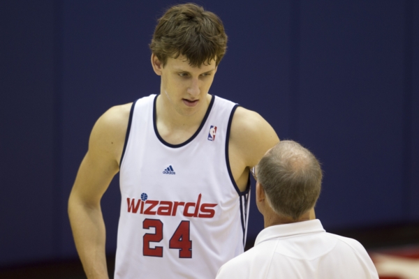 Basketbalista Jan Veselý.