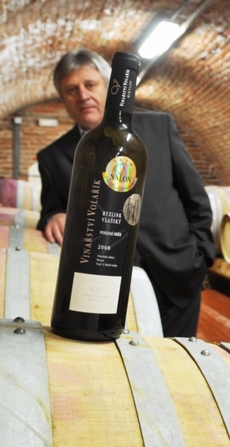 Šéf rodinného vinařství Miroslav Volařík.