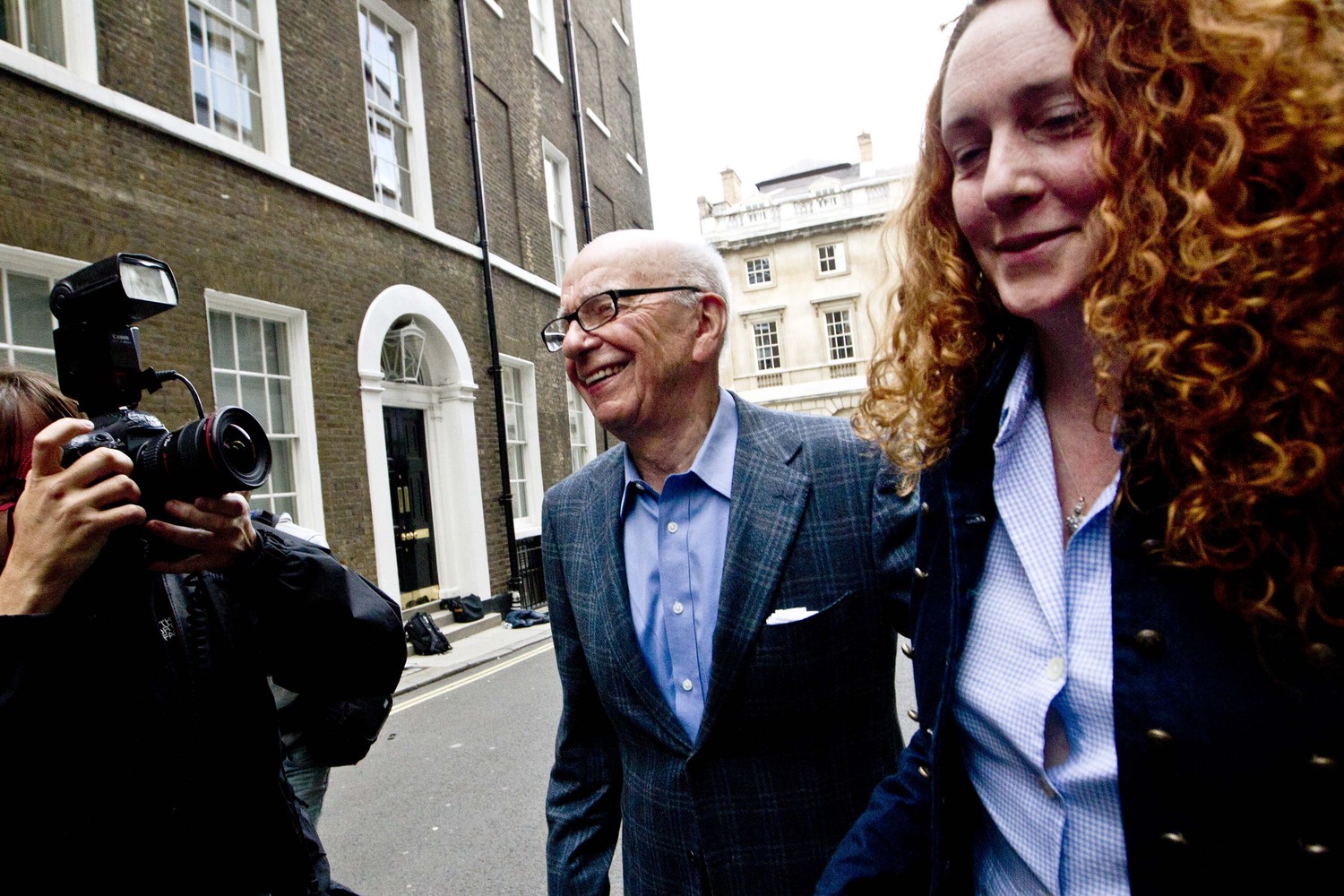 Magnát Rupert Murdoch a jeho spolupracovnice Rebekah Brooksová (ilustrační foto). 