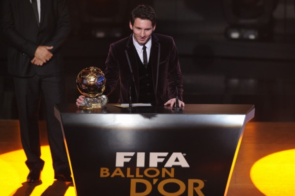 Lionel Messi potřetí za sebou vyhrál anketu Zlatý míč.