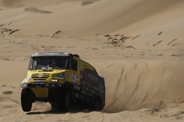 Aleš Loprais vyhrál osmou etapu Rallye Dakar.