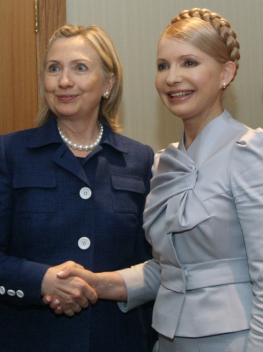 Americká ministryně zahraničí Hillary Clintonová chce Tymošenkovou dostat zpátky na svobodu..