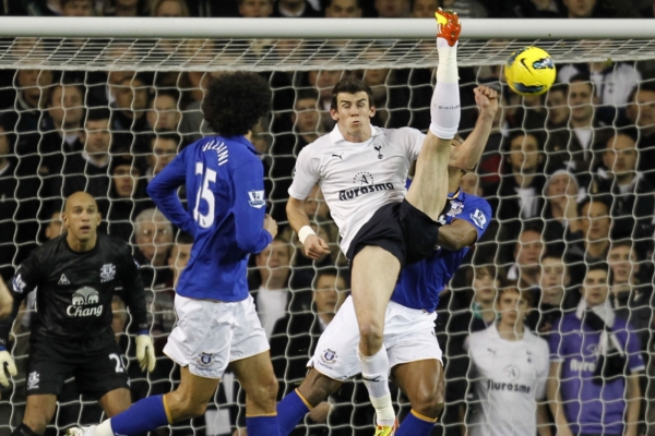 Souboj Tottenhamu s Evertonem.