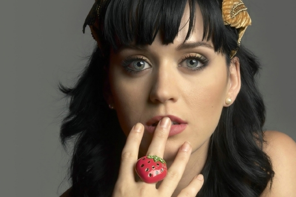 Katy Perryová se předávání nezúčastnila. Katy Perryová se předávání nezúčastnila.