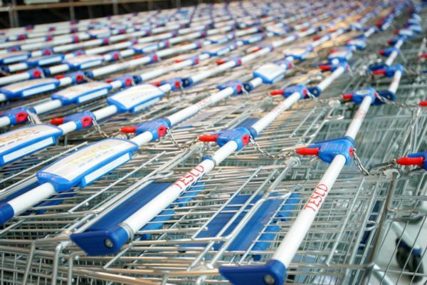 Obchodnímu řetězci Tesco se nedařilo. Obchodnímu řetězci Tesco se nedařilo.