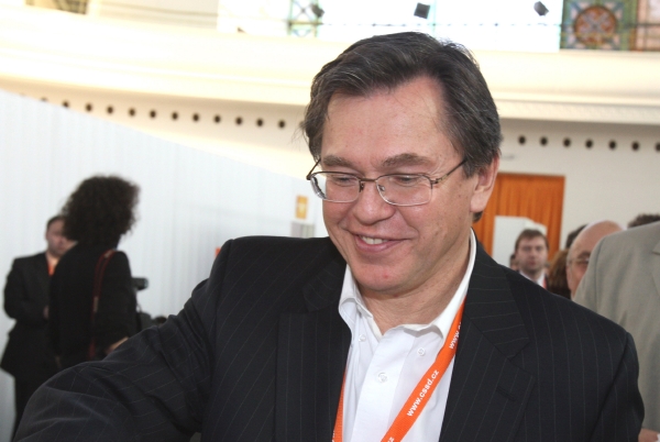 Libor Rouček byl v pořadí druhým místopředsedou z Česka.