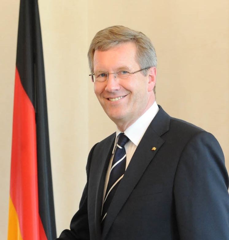 Prezident Christian Wulff nepřiznal půjčené peníze, a ještě vyhrožoval novinám. Vysloužil si za to hned dvě slova.