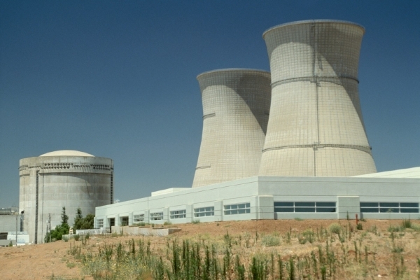 Z elektrárny na pobřeží Středozemního moře, zmizel jeden sejf s radioaktivním materiálem (ilustrační foto).