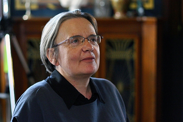 Agnieszka Hollandová má k Čechám osobní vztah: studovala na pražské FAMU. Agnieszka Hollandová má k Čechám osobní vztah: studovala na pražské FAMU.