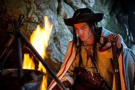 Jedním z novějších počinů režisérky Hollandové je historický film o Jánošíkovi.