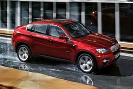 BMW X6 je na americkém trhu o třicet procent levnější než na německém.