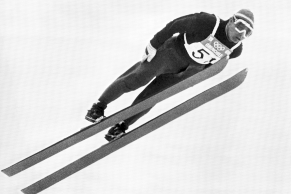 Skokan Jiří Raška na olympiádě v Grenoblu.