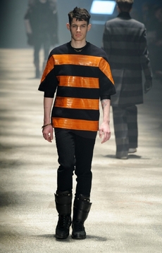 Ne každý má dost odvahy na barevné modely.