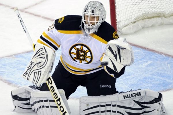 Bostonský gólman Tim Thomas odmítl návštěvu Bílého domu. Bostonský gólman Tim Thomas odmítl návštěvu Bílého domu.
