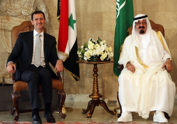 Kdepak ty časy jsou: Bašár Asad se saúdským králem Abdulláhem. Kdepak ty časy jsou: Bašár Asad se saúdským králem Abdulláhem.