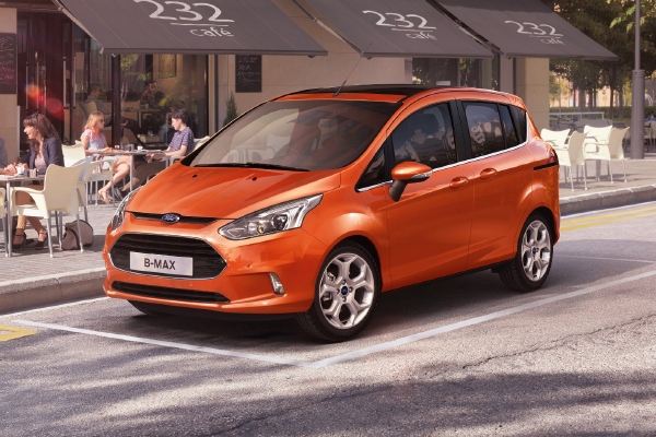 Malý Ford B-Max už v sériové podobě.