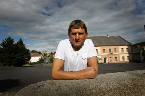 Legenda Velké pardubické Josef Váňa. Legenda Velké pardubické Josef Váňa.