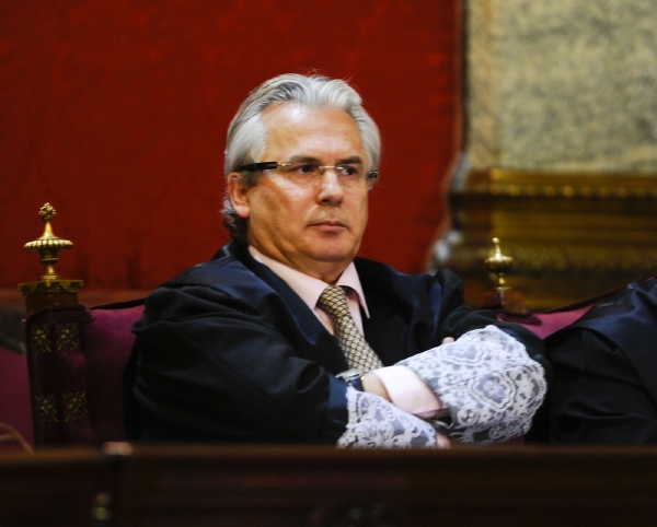 Souzený soudce Baltasar Garzón.