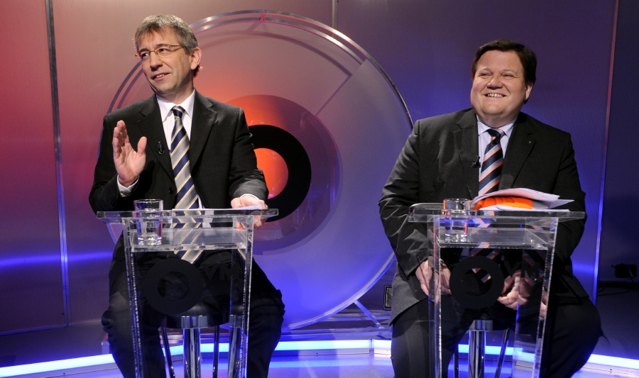 Jaromír Drábek v Otázkách Václava Moravce. Jaromír Drábek v Otázkách Václava Moravce.