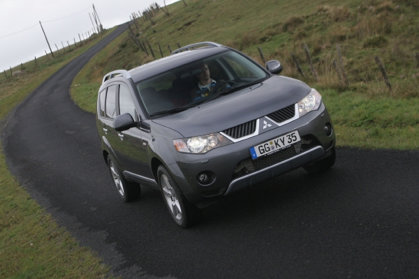 Model Outlander se postěhuje z evropského závodu na východ. Model Outlander se postěhuje z evropského závodu na východ.
