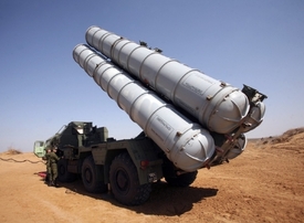 Ruský protiraketový systém S-300.