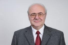U prvního internetového připojení mezi Prahou a rakouským Lincem byl Jan Gruntorád.