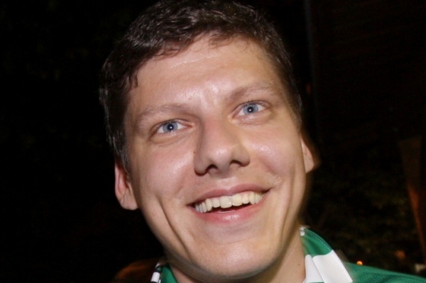 Místopředseda představenstva klubu Lukáš Přibyl byl dnes na Letné nalezen mrtev. Místopředseda představenstva klubu Lukáš Přibyl byl dnes na Letné nalezen mrtev.
