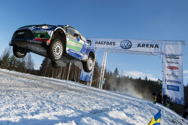 Finský jezdec Jari-Matti Latval vyhrál Švédskou rallye.
