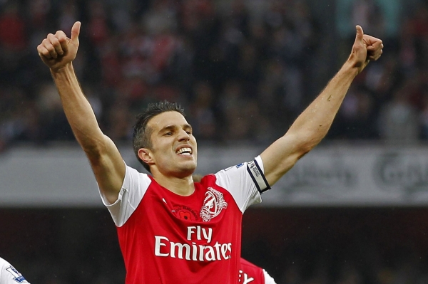Nizozemský útočník ve službách Arsenalu Robin Van Persie.