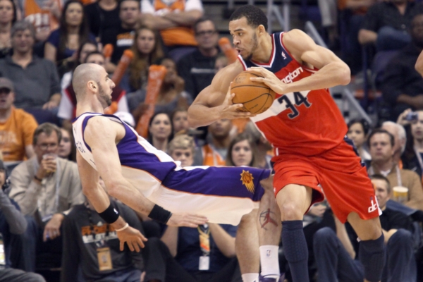 Momentka z utkání Washingtonu s Phoenixem. Momentka z utkání Washingtonu s Phoenixem.