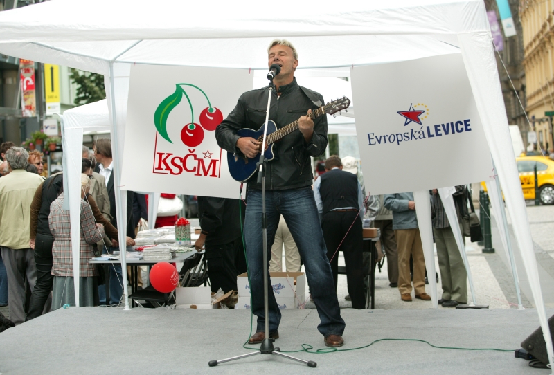 Martin Maxa na předvolebním mítinku KSČM před třemi lety.