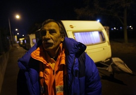 Pavel Zedníček hraje opět řidiče sanitky.