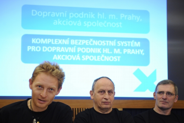 Karel Janeček a členové rady Jan Kraus a Karel Randák.
