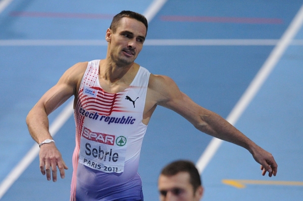 Roman Šebrle na halové mistrovství světa nepojede. Chce se uzdravit na olympiádu.