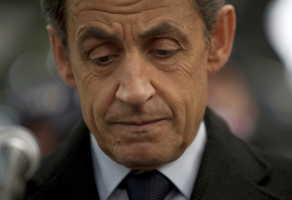 Prezident Sarkozy byl považován za mrtvého.
