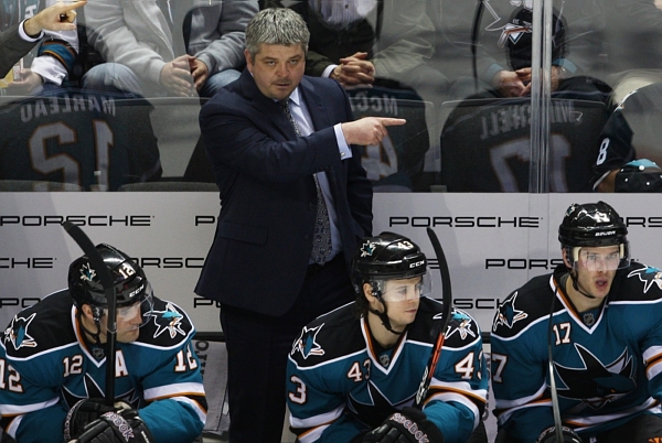 Trenér San Jose Sharks Todd McLellan. Trenér San Jose Sharks Todd McLellan.