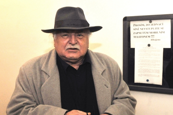 Milan Knížák dosáhl omluvy.