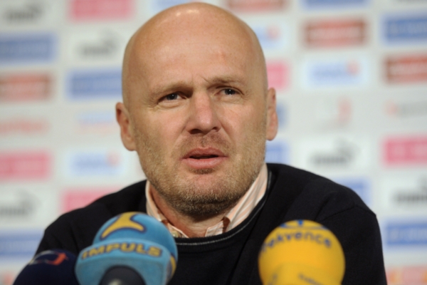 Trenér české reprezentace Michal Bílek. Trenér české reprezentace Michal Bílek.