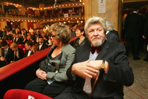 Miroslav Ondříček. Miroslav Ondříček.