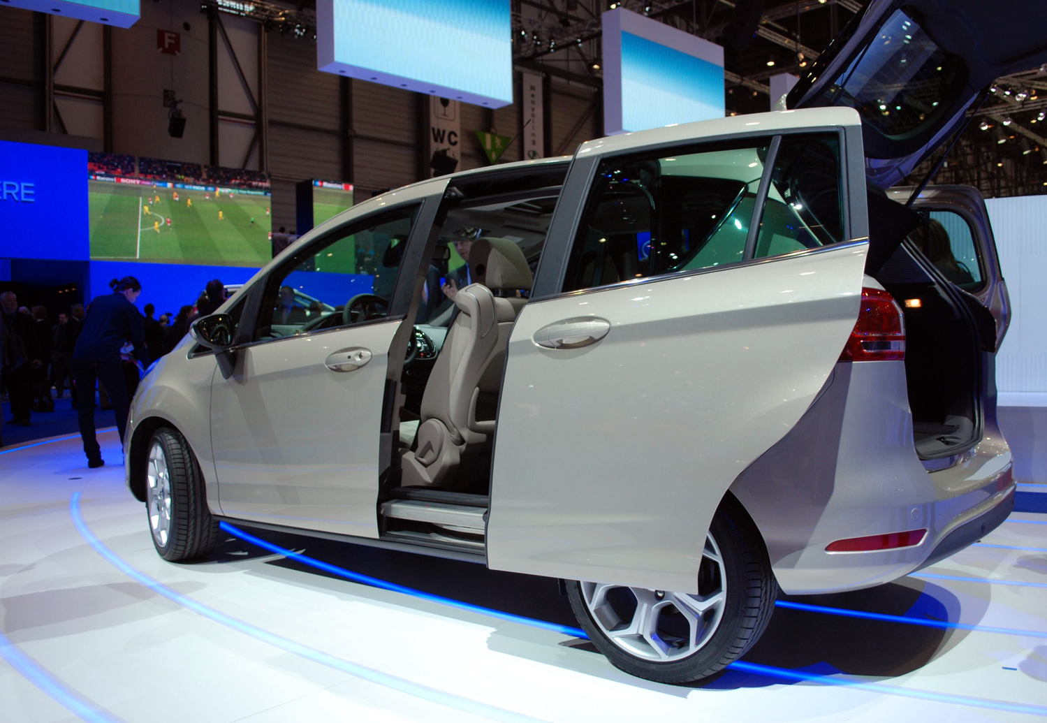 Ford B-Max.