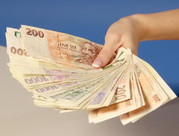 Muži vydělávají až o čtvrtinu více než ženy. Muži vydělávají až o čtvrtinu více než ženy.