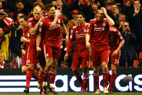 Liverpool v derby porazil Everton.