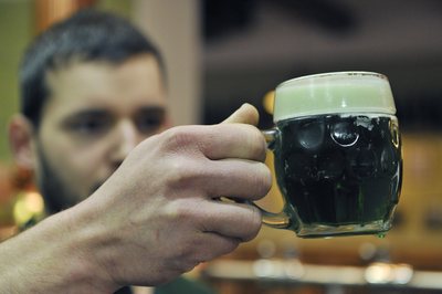 Pivo k obědu je někdy lepší si raději odpustit (ilustrační foto).