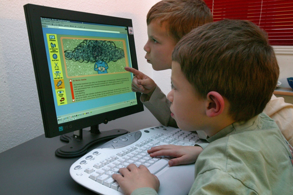 Počítačové hry mohou v dětech probouzet skrytou kreativitu, tvrdí vědci. Počítačové hry mohou v dětech probouzet skrytou kreativitu, tvrdí vědci.