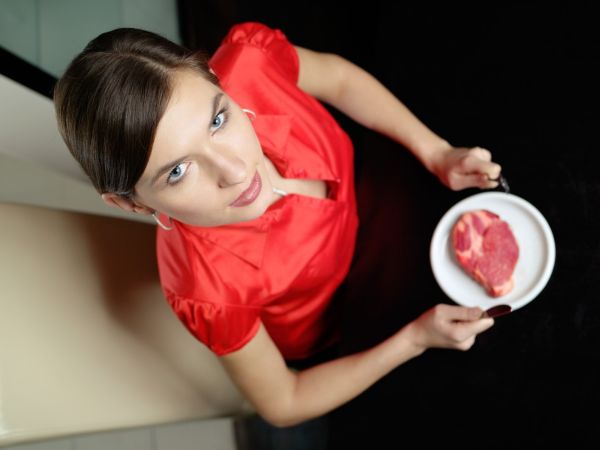 Dát si denně steak nebo hovězí tatarák může labužníky stát život, varují odborníci.