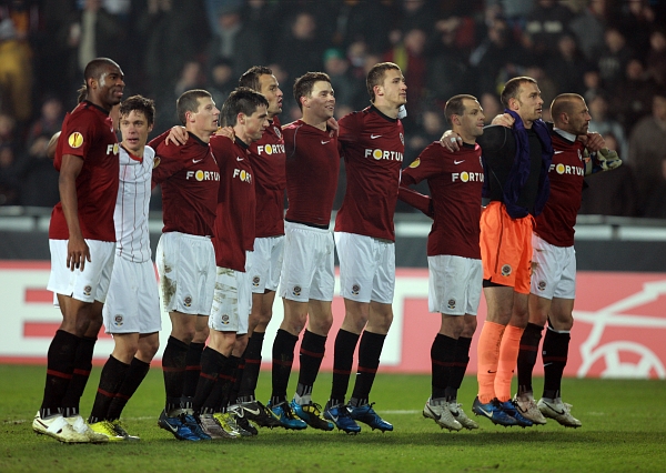 AC Sparta Praha kraluje žebříčku s příjmem okolo půl miliardy korun (ilustrační foto). AC Sparta Praha kraluje žebříčku s příjmem okolo půl miliardy korun (ilustrační foto).