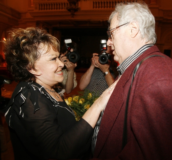Jiřina Bohdalová a Bronislav Poloczek. 