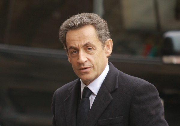 Nicolas Sarkozy slibuje trestat časté návštěvníky džihádistických webů.