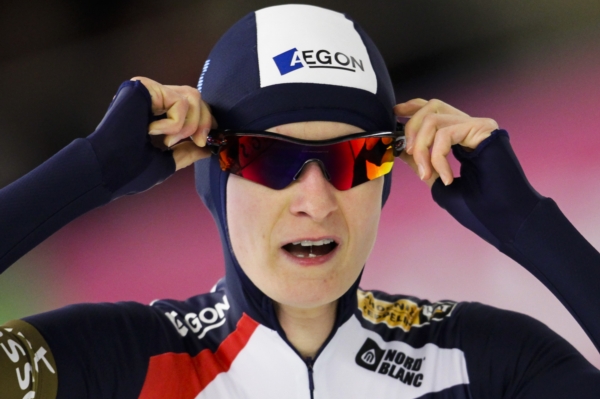 Rychlobruslařka Martina Sáblíková se v Heerenveenu stala podruhé v kariéře mistryní světa v závodě na 3000 metrů. 