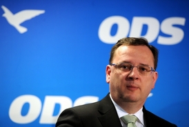 Premiér a předseda ODS Petr Nečas.